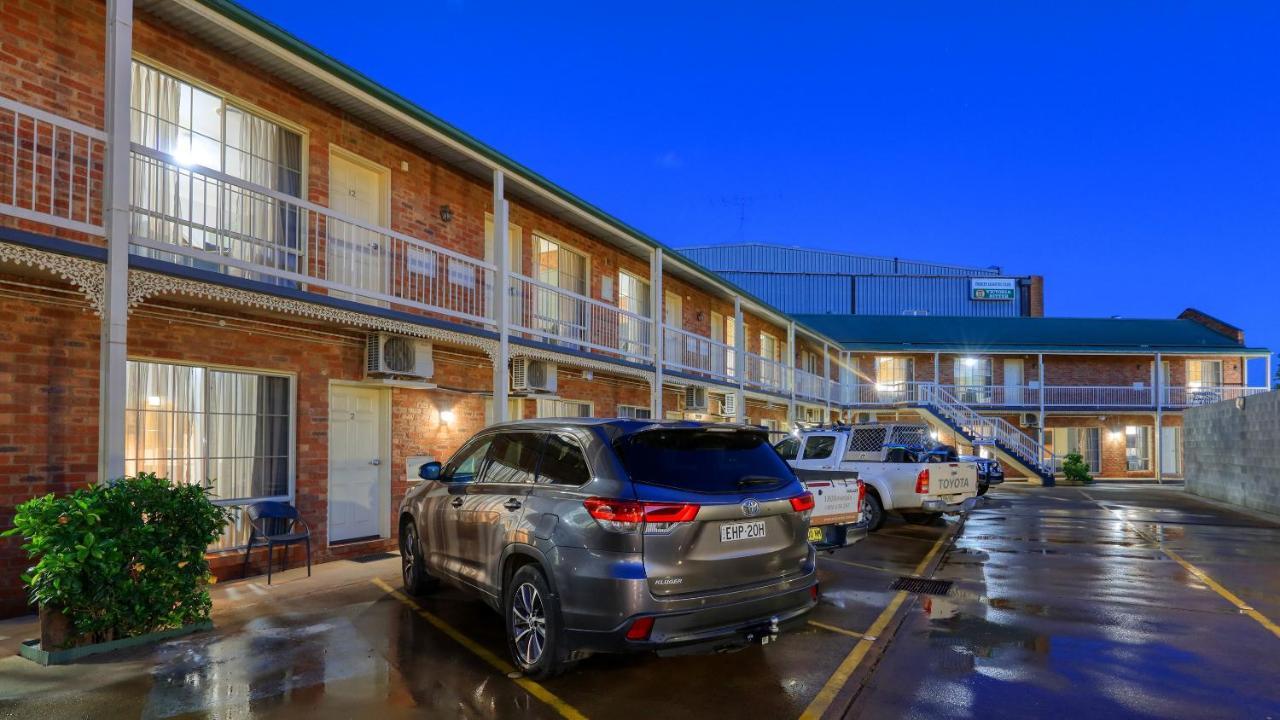 Hamilton Henry Parkes Motor Inn Exterior foto